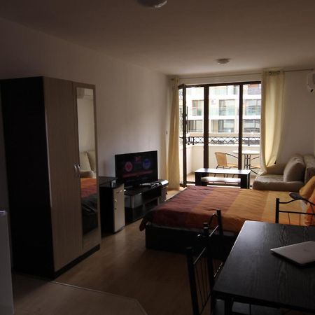 Golden Dunes Primorsko Apartments Phòng bức ảnh
