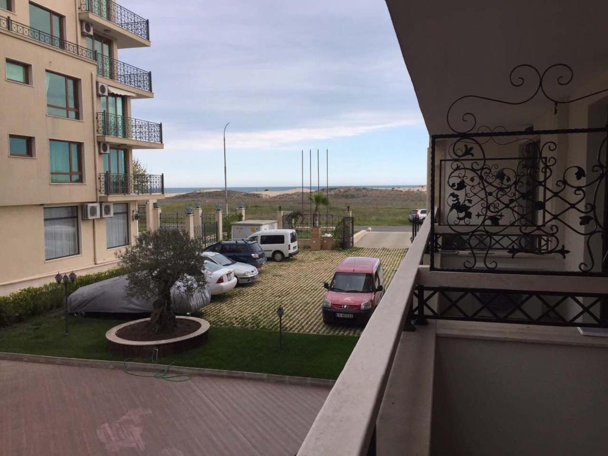 Golden Dunes Primorsko Apartments Phòng bức ảnh